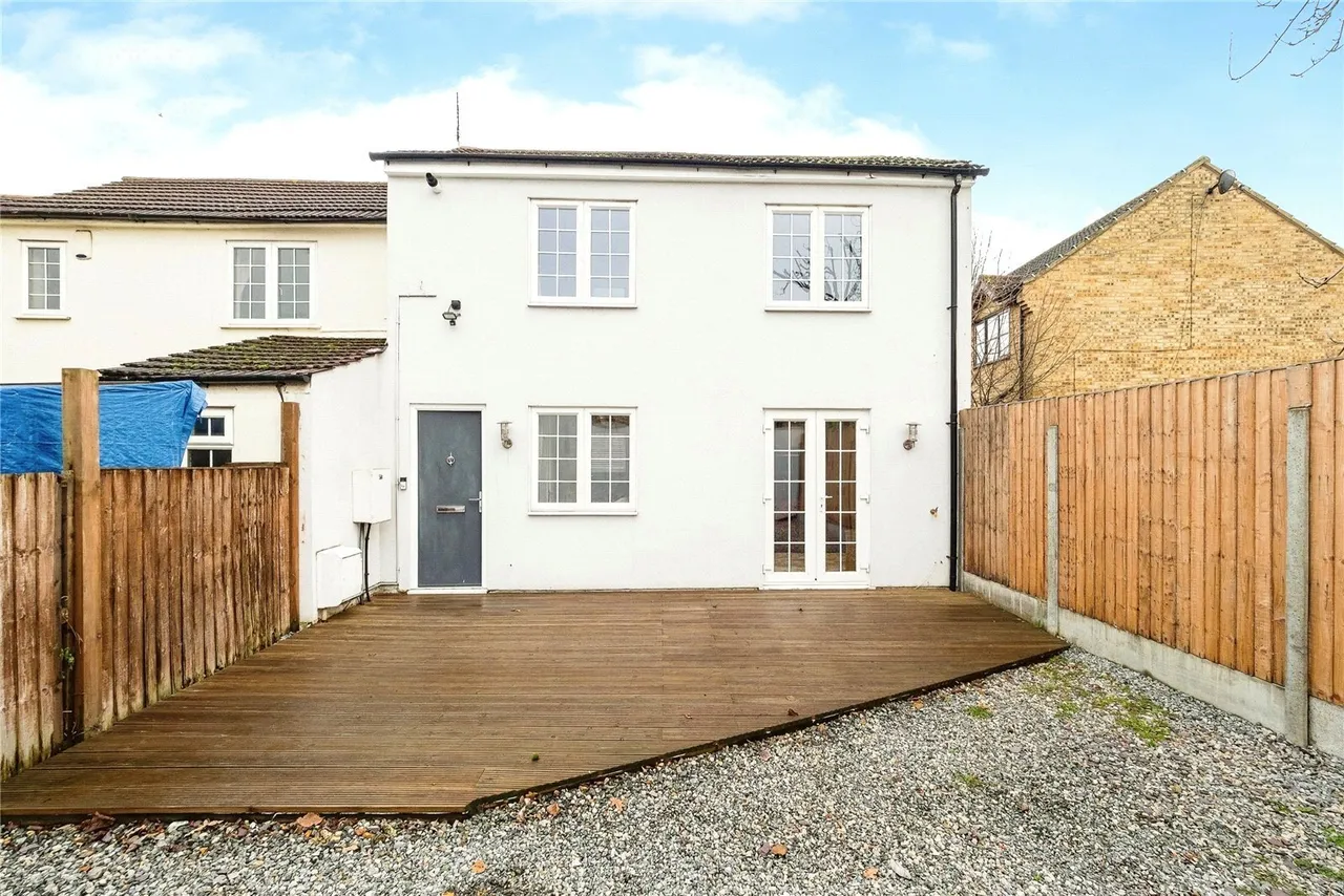 2 bed house for sale — New Wanstead, Wanstead, London, E11
