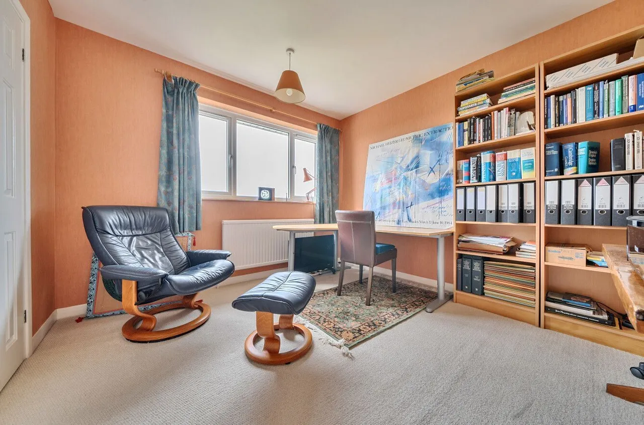Knightstone Close, Peasedown St John, BA2, photo 13
