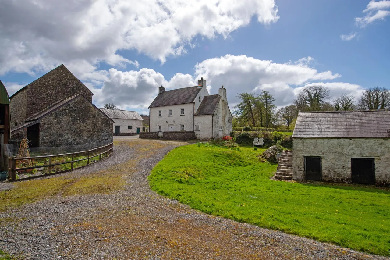 Heol Ddu Farm, Cefneithin, photo 37