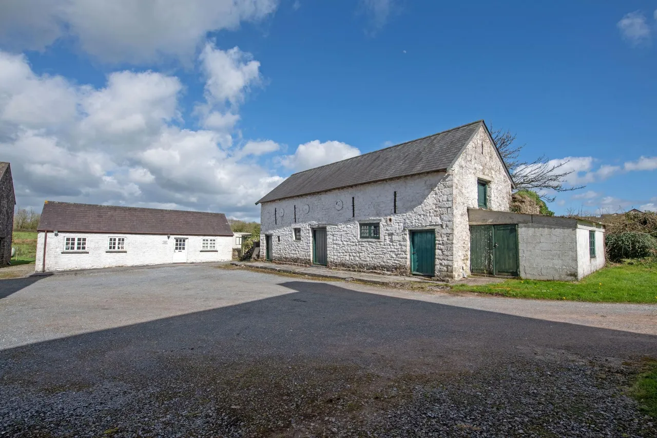 Heol Ddu Farm, Cefneithin, photo 38