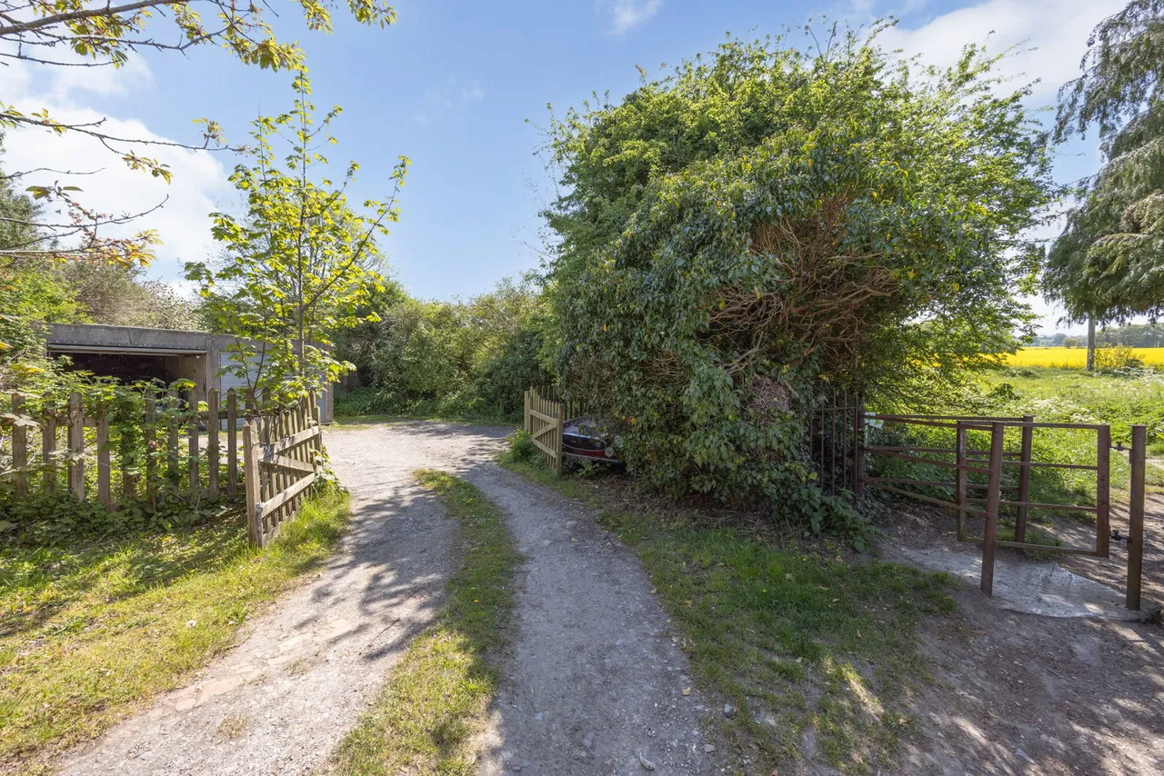 Church Street, Market Lavington, SN10, photo 37