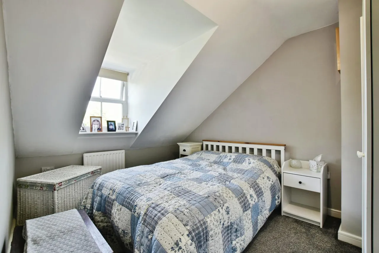 Maryport Drive, Altrincham, WA15, photo 17