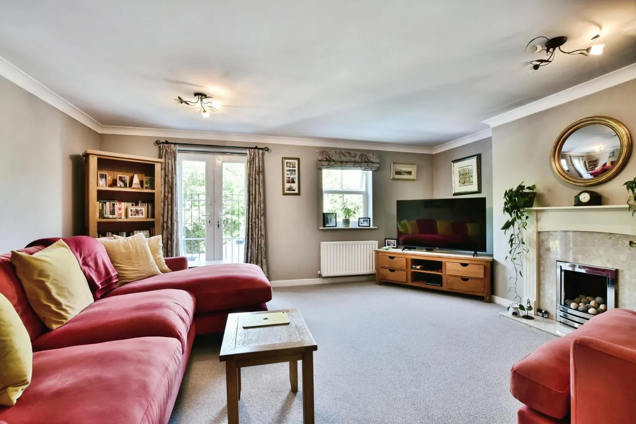 Maryport Drive, Altrincham, WA15, photo 10