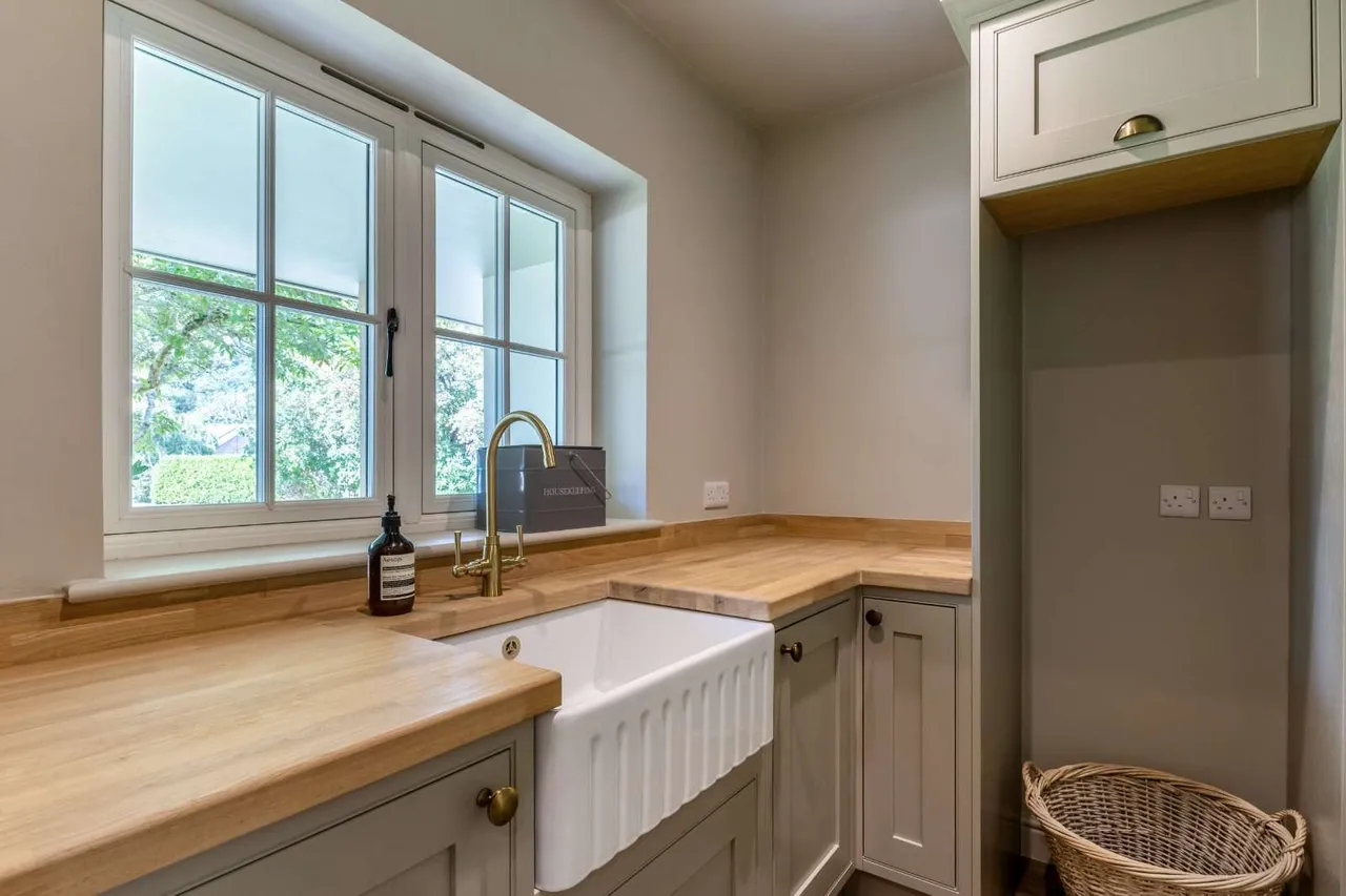 Stream Farm Close, Lower Bourne, GU10, photo 6