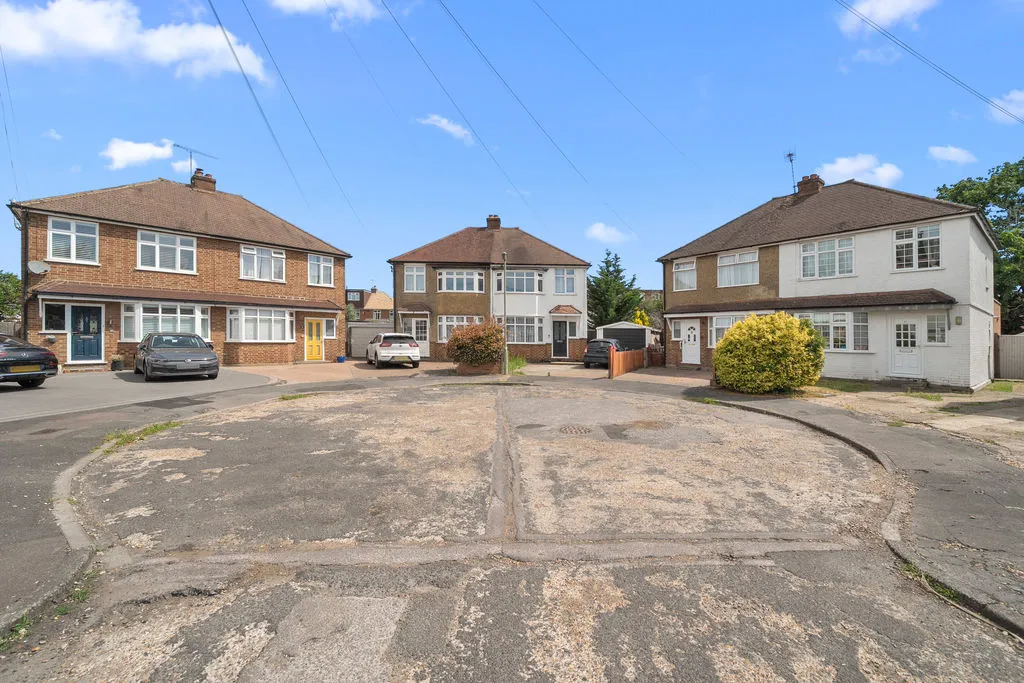 Fairfax Close, Walton-On-Thames KT12 2AJ, photo 10