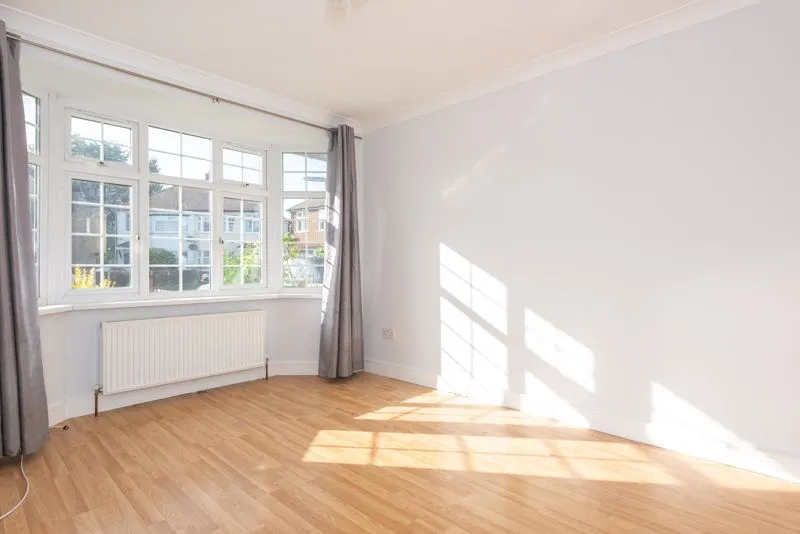 Fairfax Close, Walton-On-Thames KT12 2AJ, photo 4