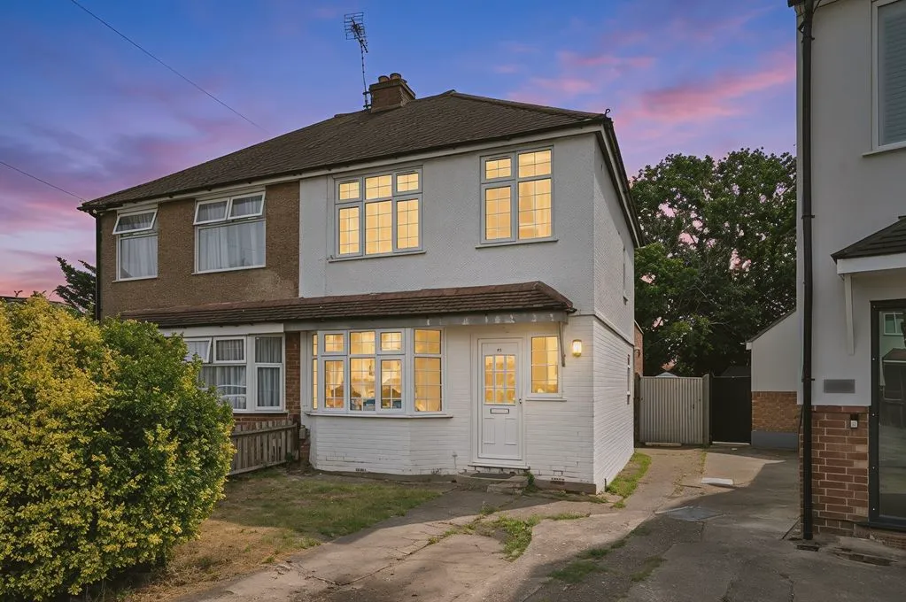 Fairfax Close, Walton-On-Thames KT12 2AJ, photo 11