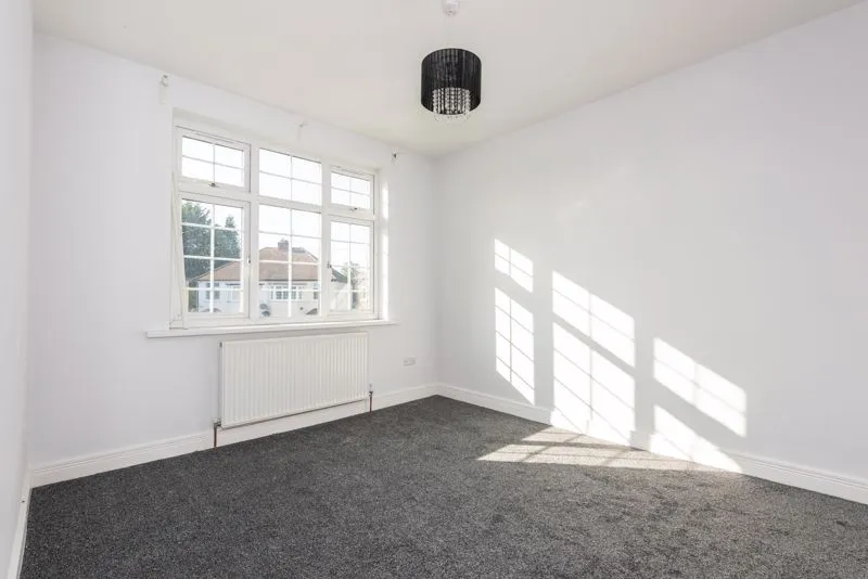 Fairfax Close, Walton-On-Thames KT12 2AJ, photo 6