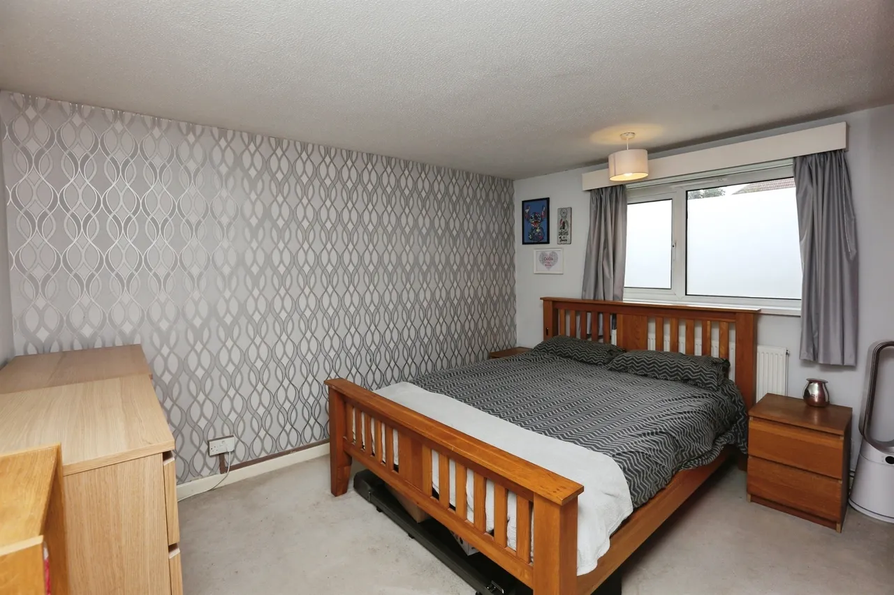 Aldermoor Road, Gosport, photo 5