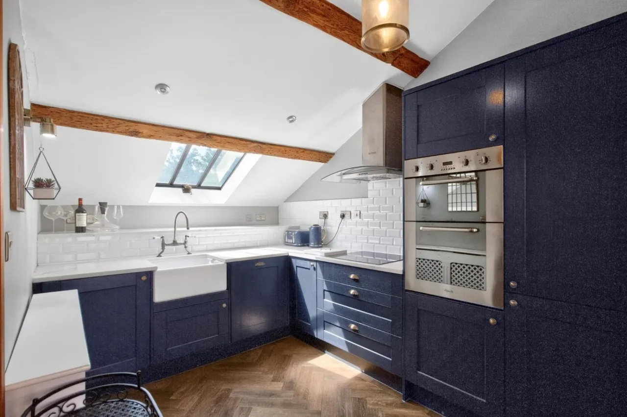 2 bed flat to rent, Park Square North, Leeds, LS1