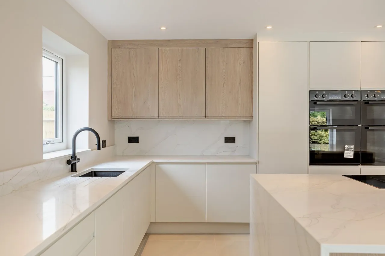 Driftwood, Walford Heath, Shrewsbury, Shropshire, SY4 2HT, photo 6