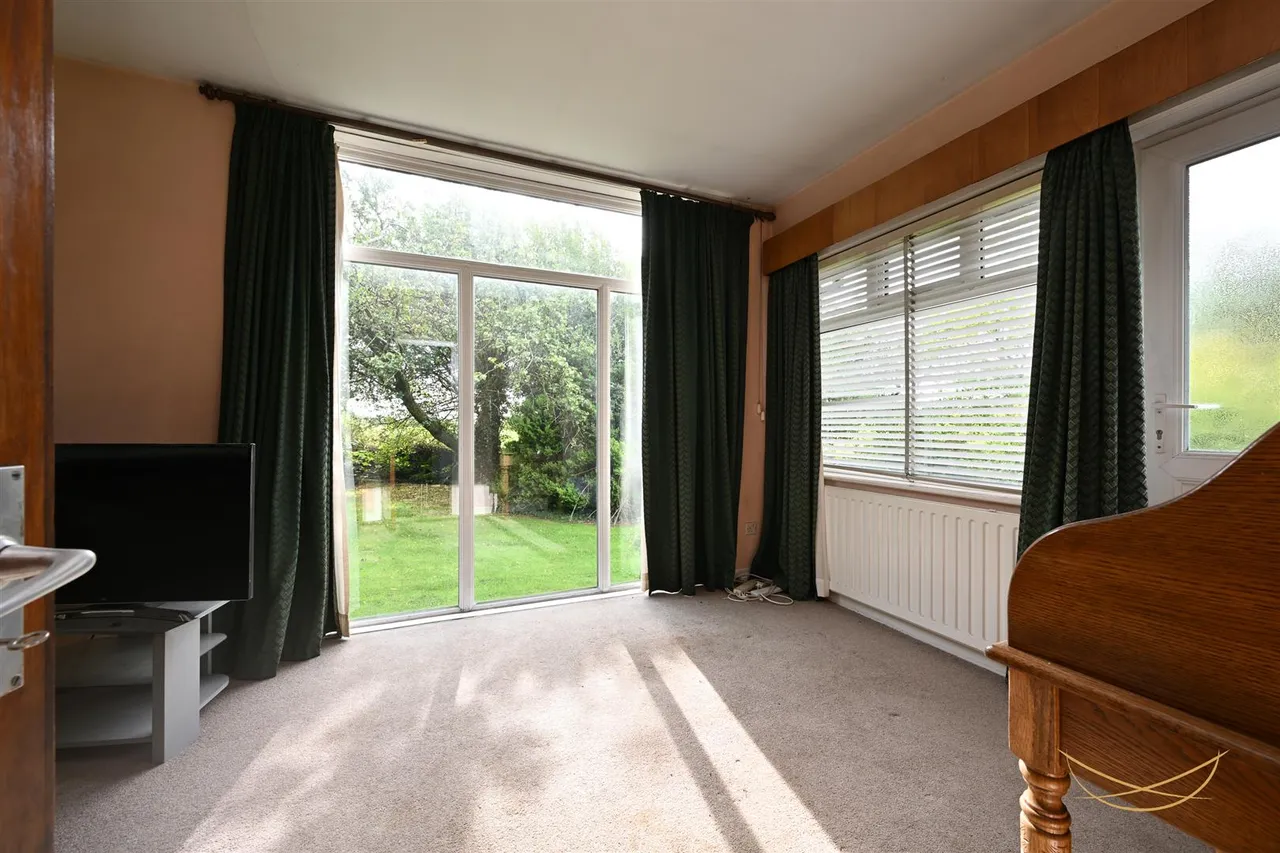 Mossvale Road, Newtownabbey, BT36 4TT, photo 7