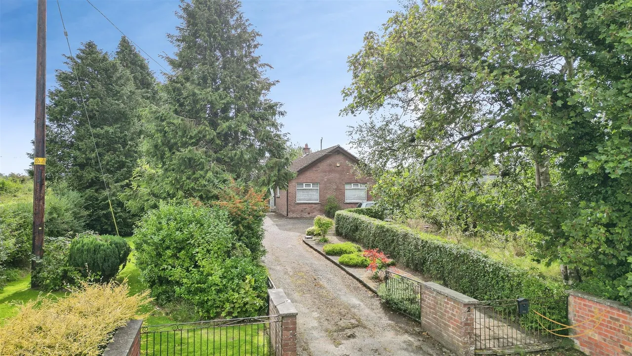 Mossvale Road, Newtownabbey, BT36 4TT, photo 4