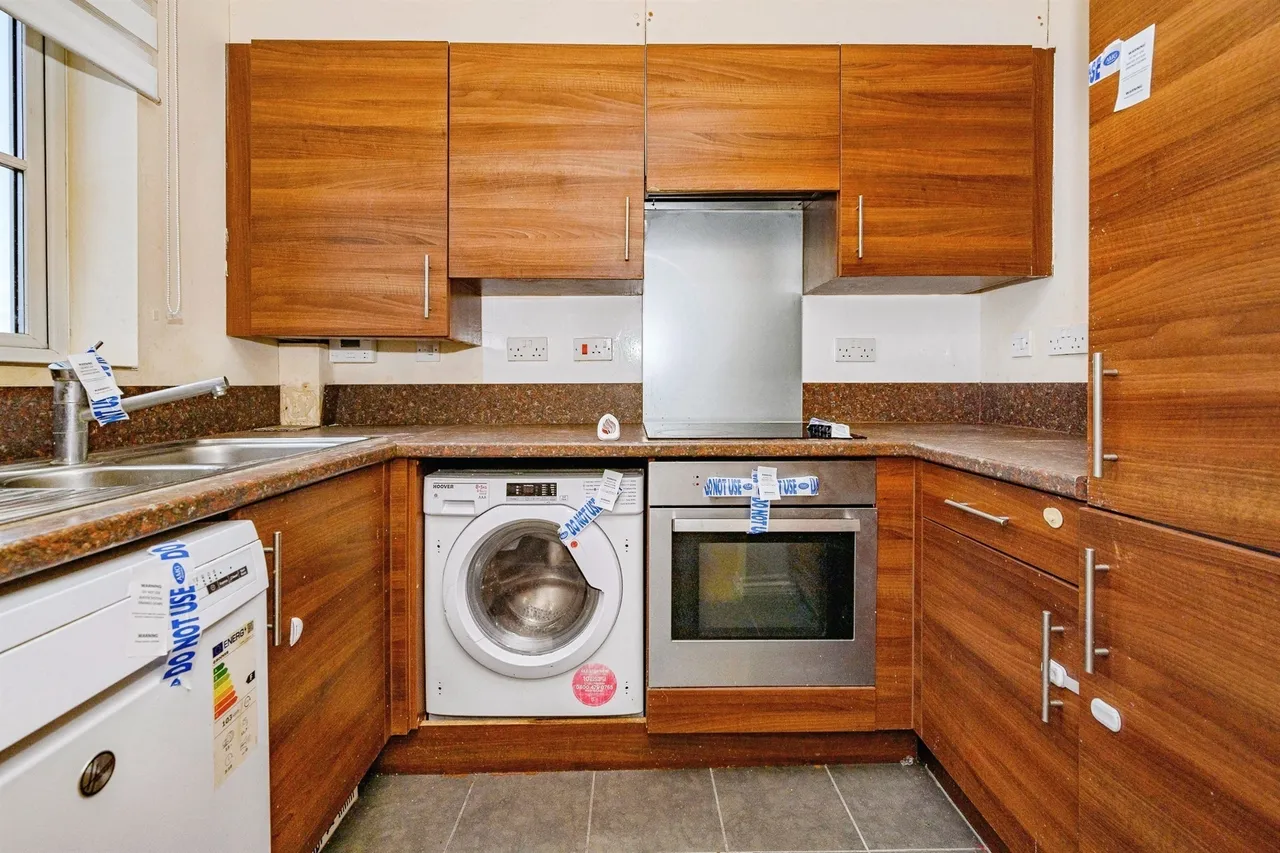 St. Albans Road, Watford, WD25, photo 16