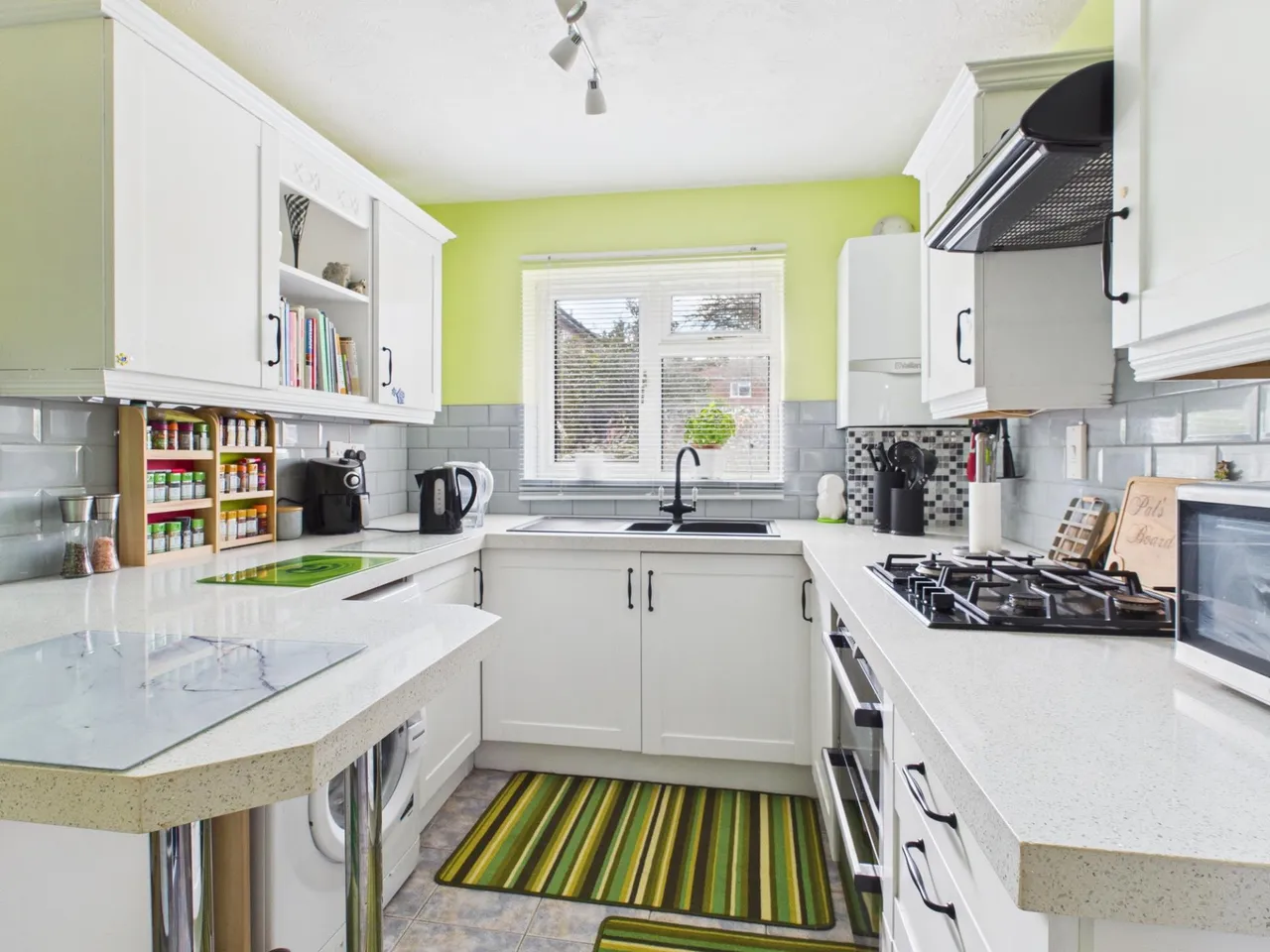 Pershore Road, Basingstoke, RG24, photo 2