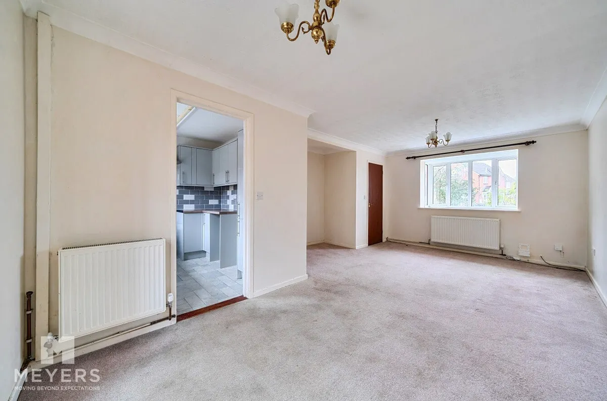 Badbury Drive, Blandford Forum, DT11, photo 5