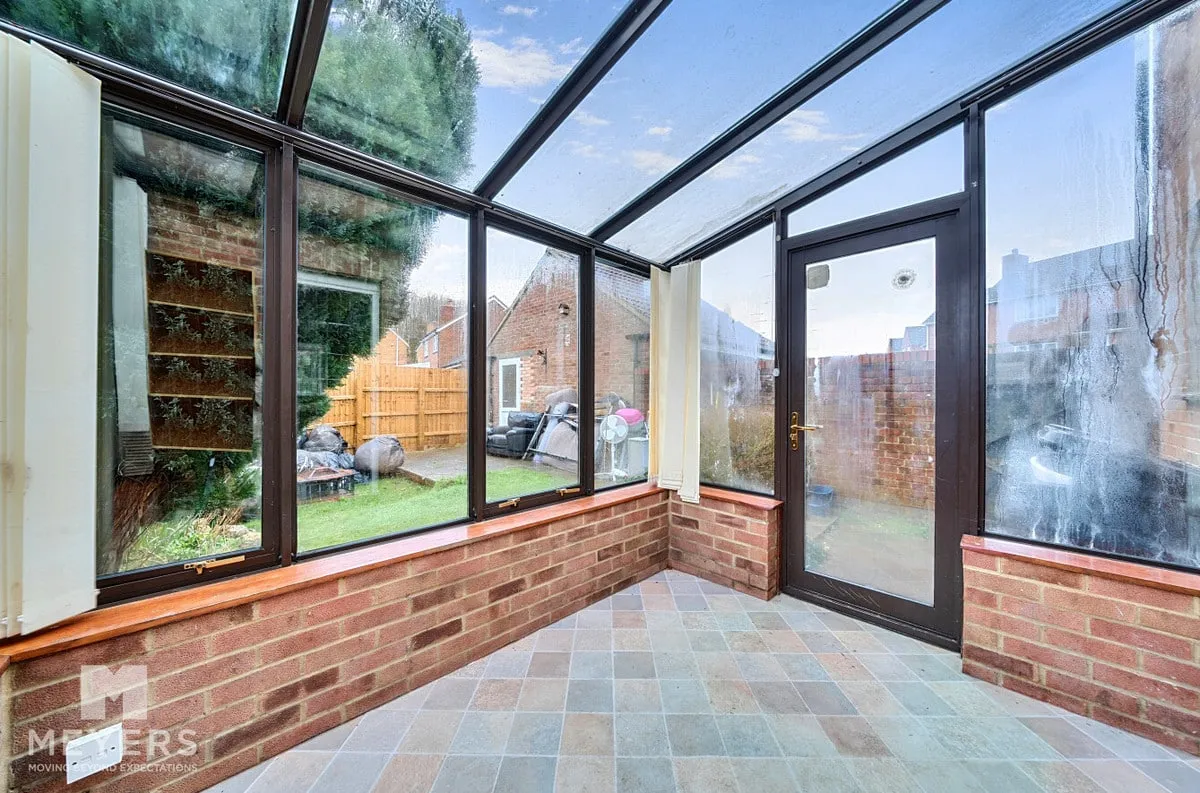 Badbury Drive, Blandford Forum, DT11, photo 10