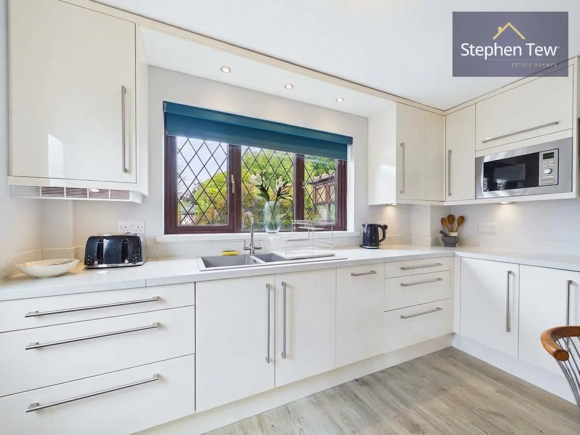 Lowfield Road, Blackpool, FY4, photo 10