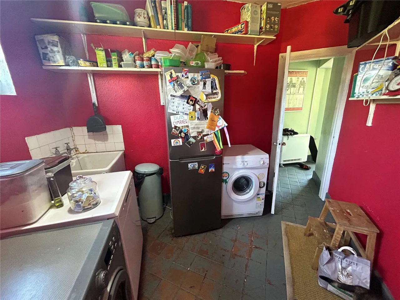 The Square, Pentraeth, LL75, photo 6