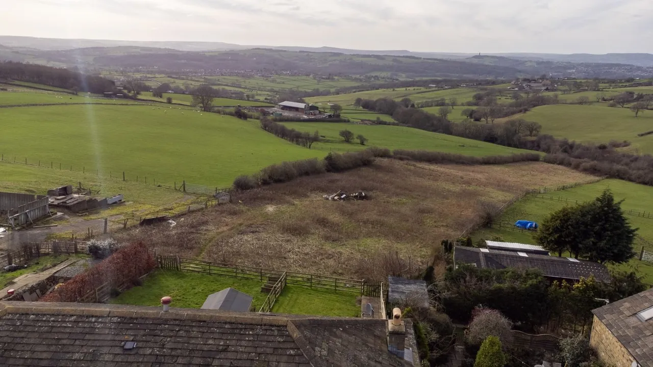 Paul Lane, Flockton Moor, WF4, photo 4