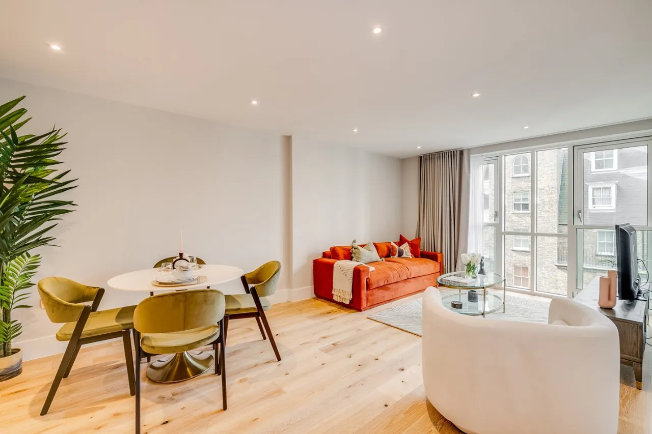 2 bed property to rent — 15, 219 Baker Street, Regent's Park, NW1 6XE