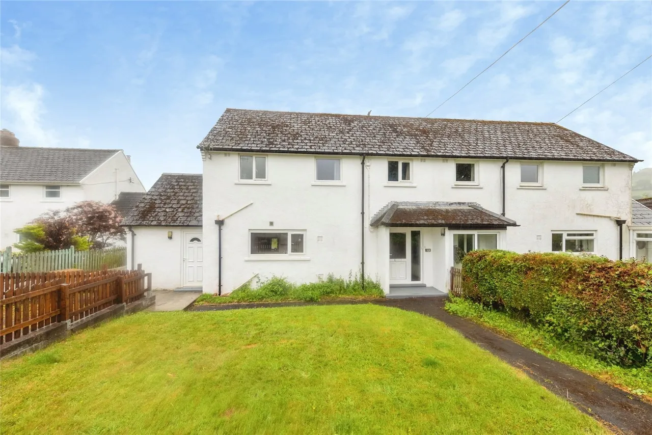 Maes Y Groes, Carmarthen, SA32, photo 20