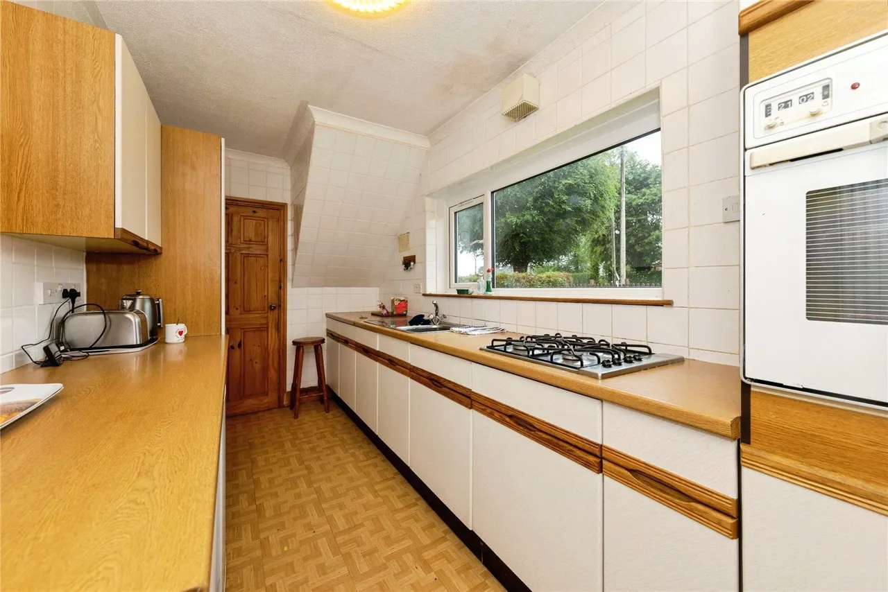 Maes Y Groes, Carmarthen, SA32, photo 7