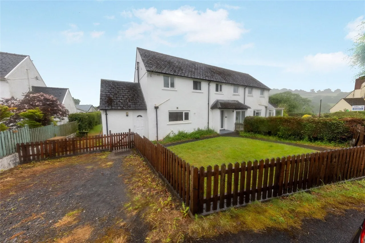 3 bed house for sale, Maes Y Groes, Carmarthen, SA32