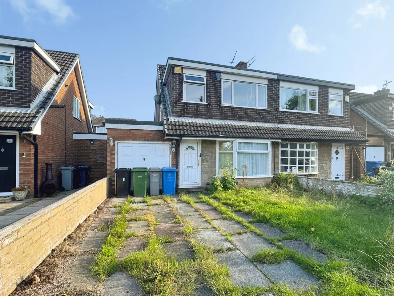 3 bed house to rent, Irlam Road, Flixton, M41