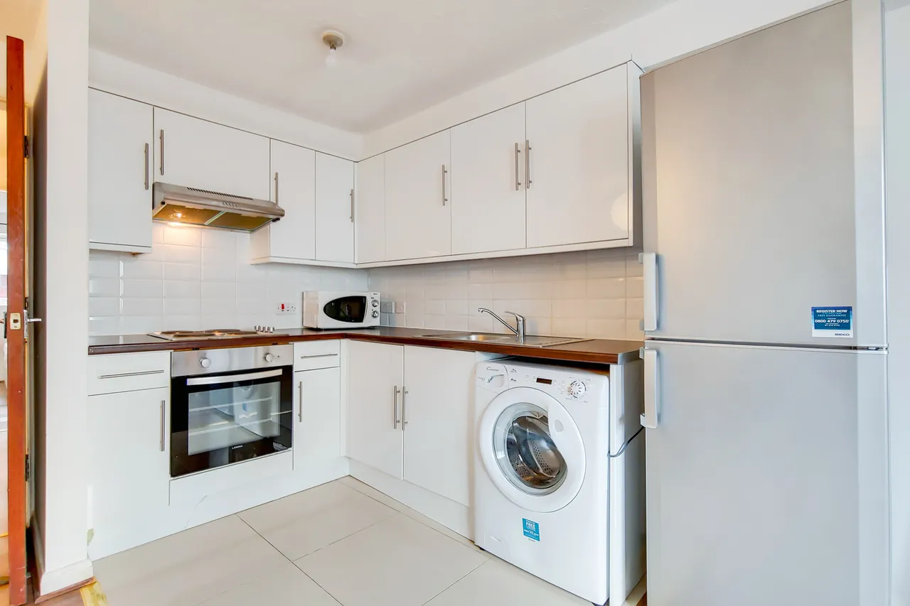 Ambassador Square, London, E14, photo 5