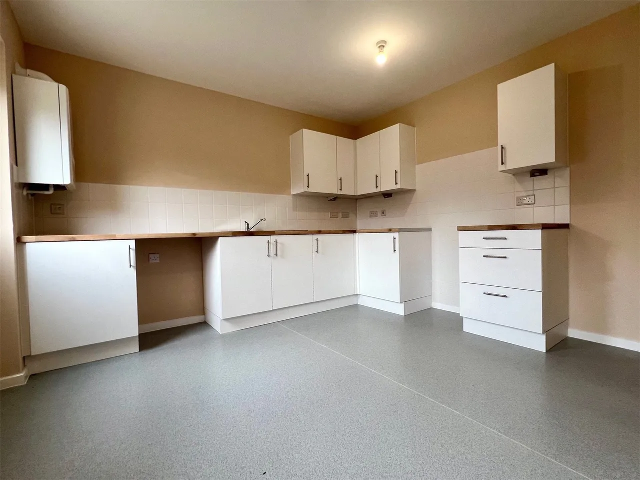Cwm Y Lladron, Gorseinon, SA4, photo 8