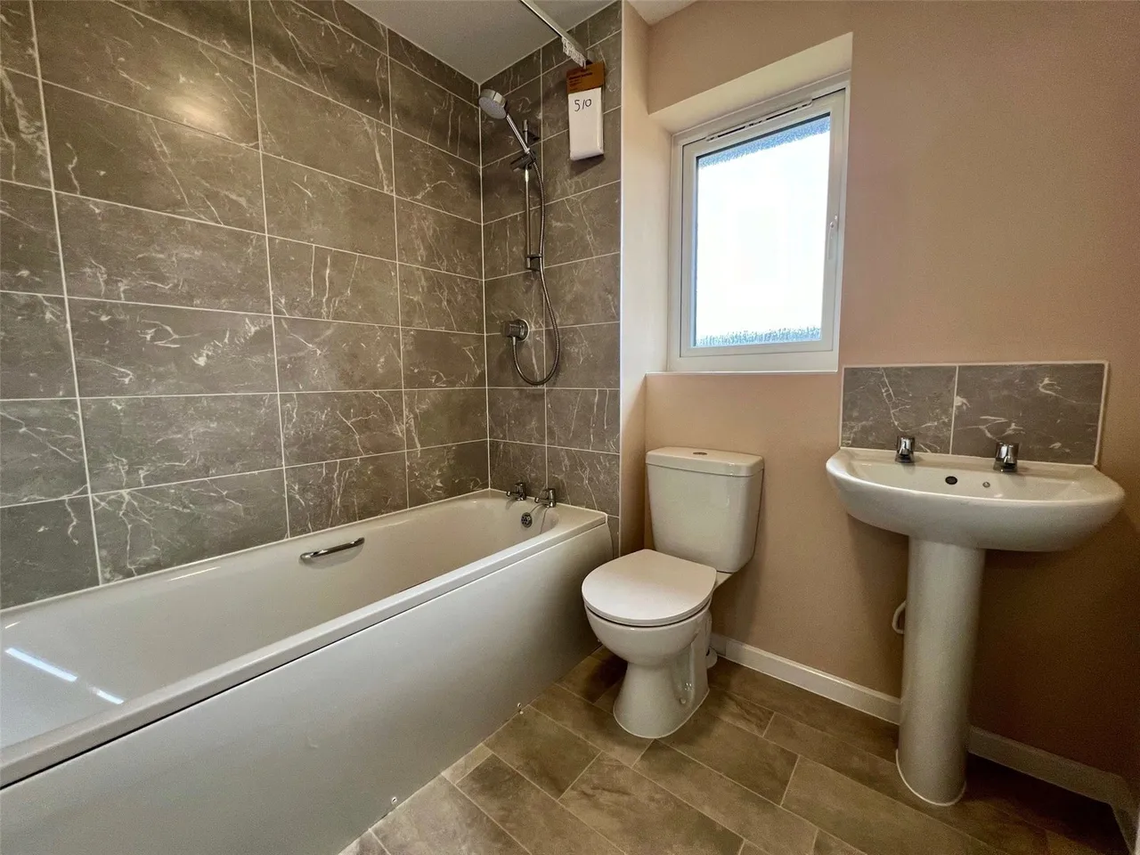 Cwm Y Lladron, Gorseinon, SA4, photo 14