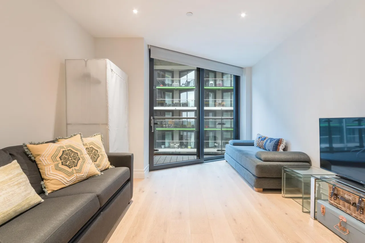 1 bed flat for sale, Riverlight Quay, Nine Elms, SW11