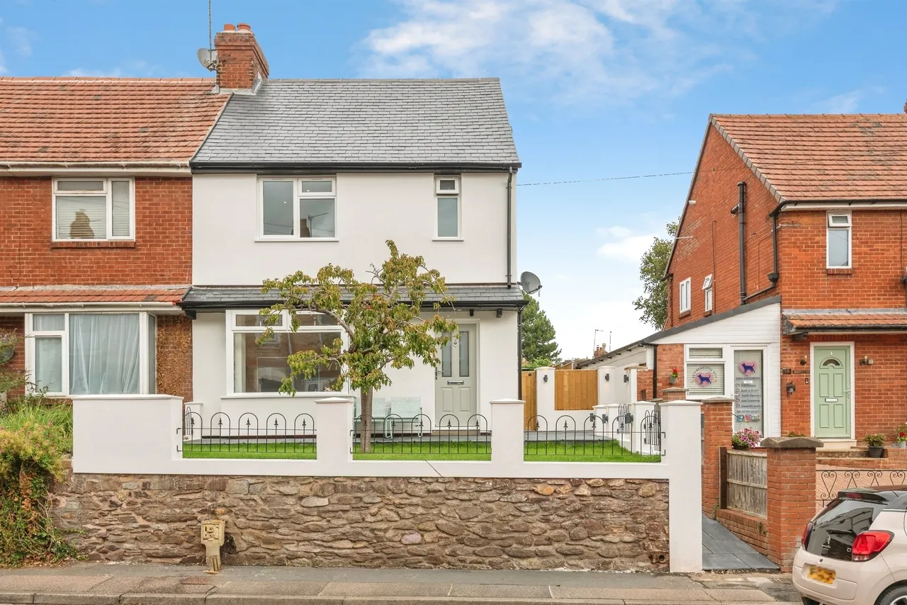 4 bed house for sale — Greenway Road, Taunton