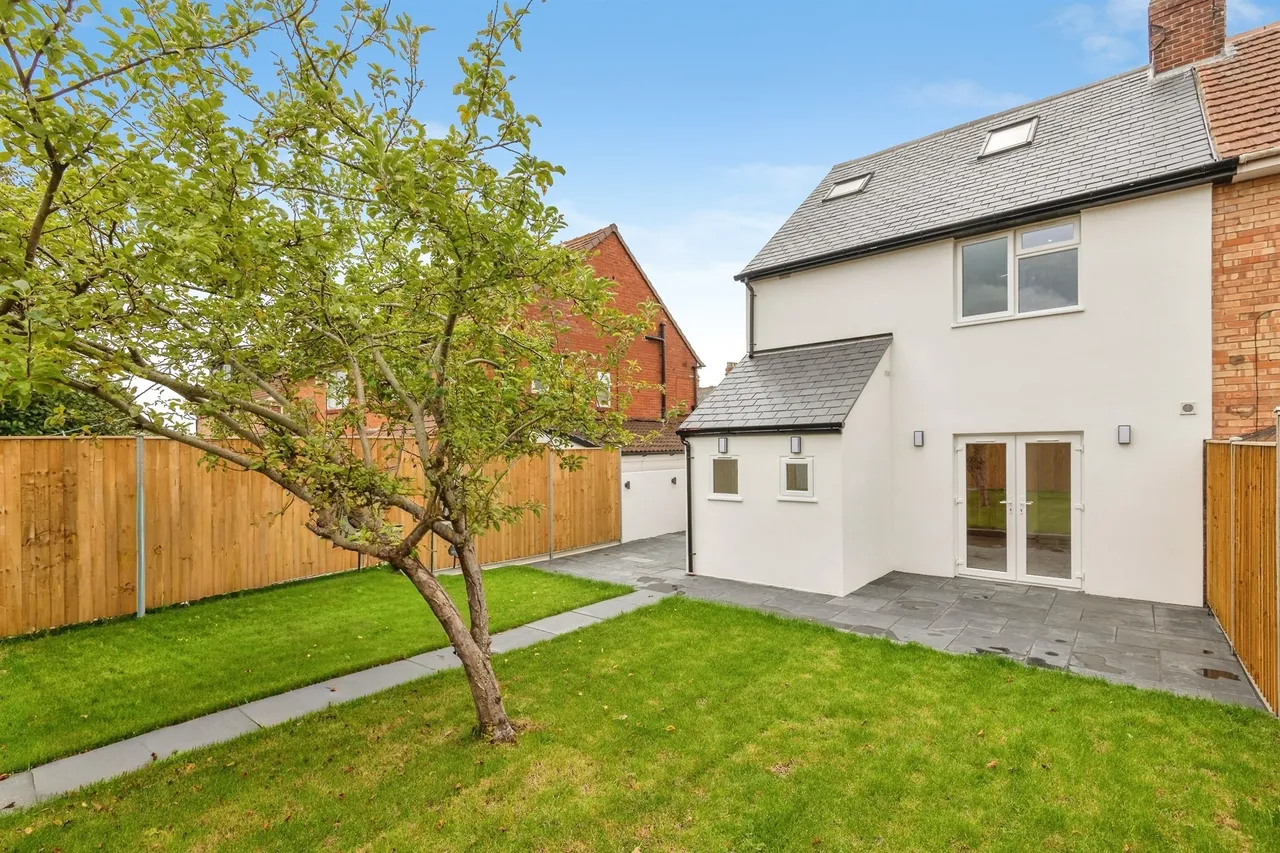 Greenway Road, Taunton, photo 10
