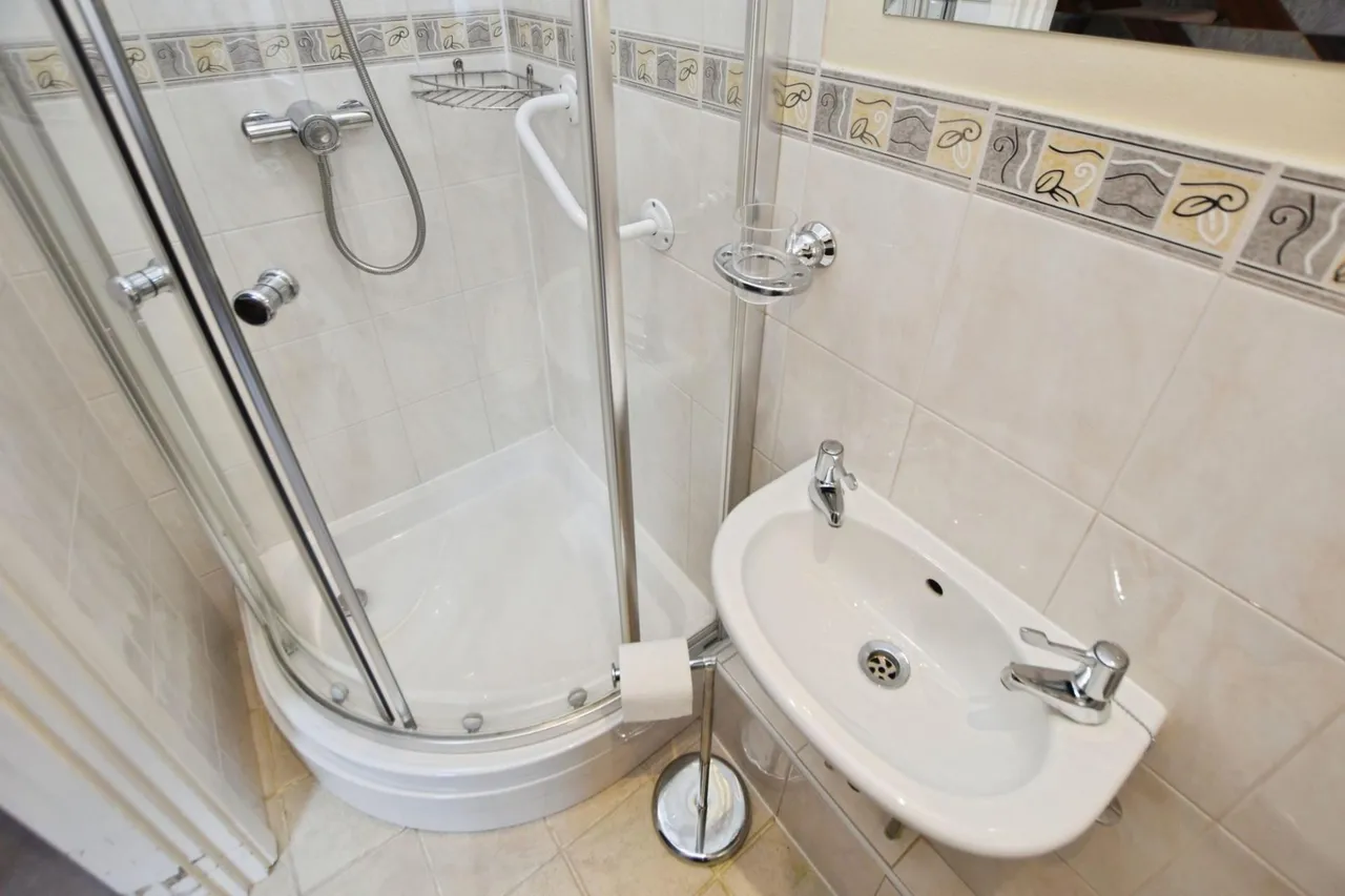Turvey Lane, Long Whatton, LE12, photo 9