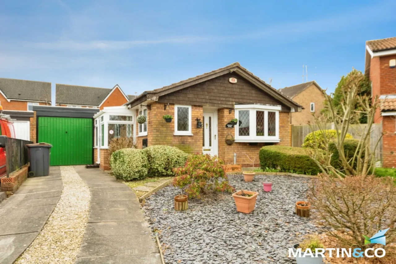 2 bed house for sale, Stableford Close, Harborne, B32