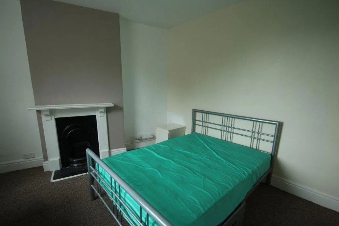 Lorne Road, LE2, photo 14