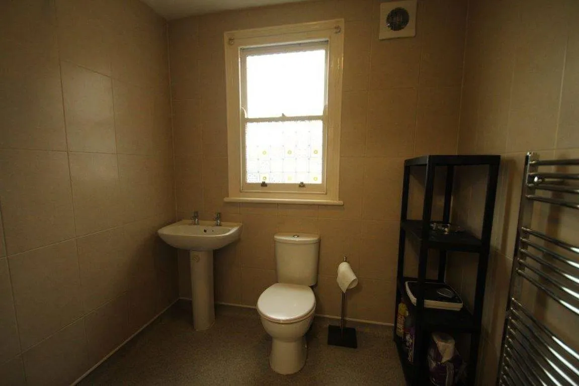 Lorne Road, LE2, photo 9