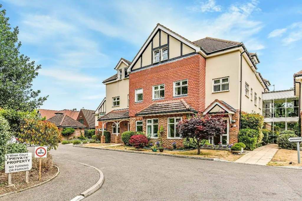 Limpsfield Road, Warlingham, photo 14