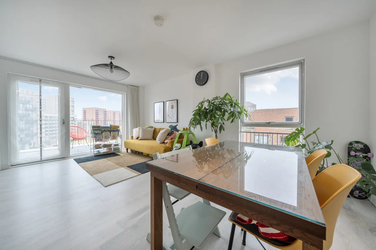 Flat 41, Hazeview Apartments, Hargrave Drive, Harrow, photo 3