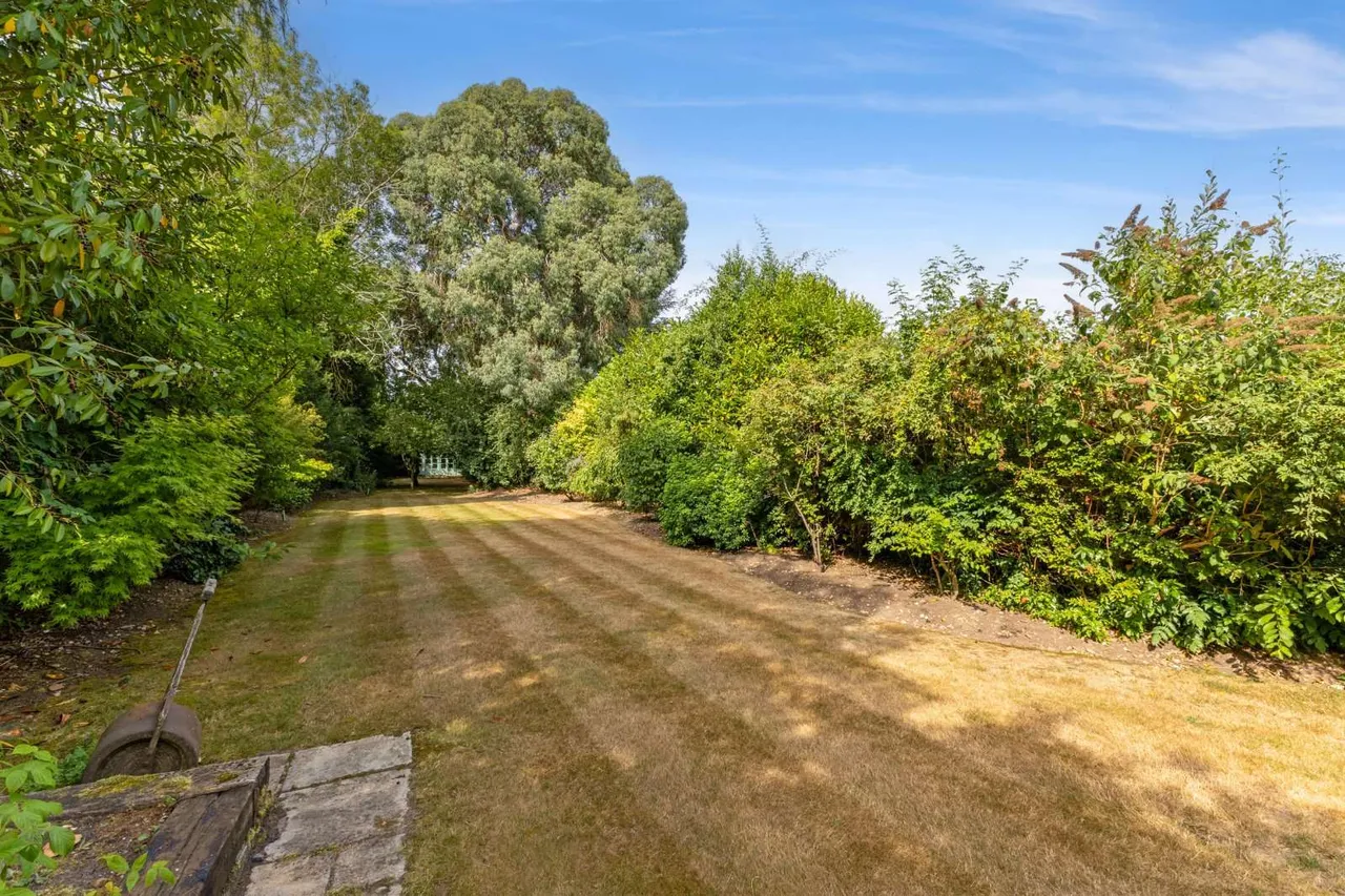 Carpenters Wood Drive, Chorleywood, WD3, photo 12