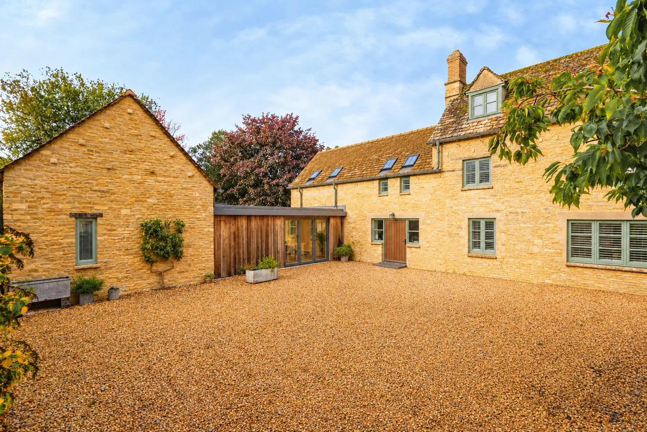 5 bed property for sale, Filkins, Lechlade, GL7