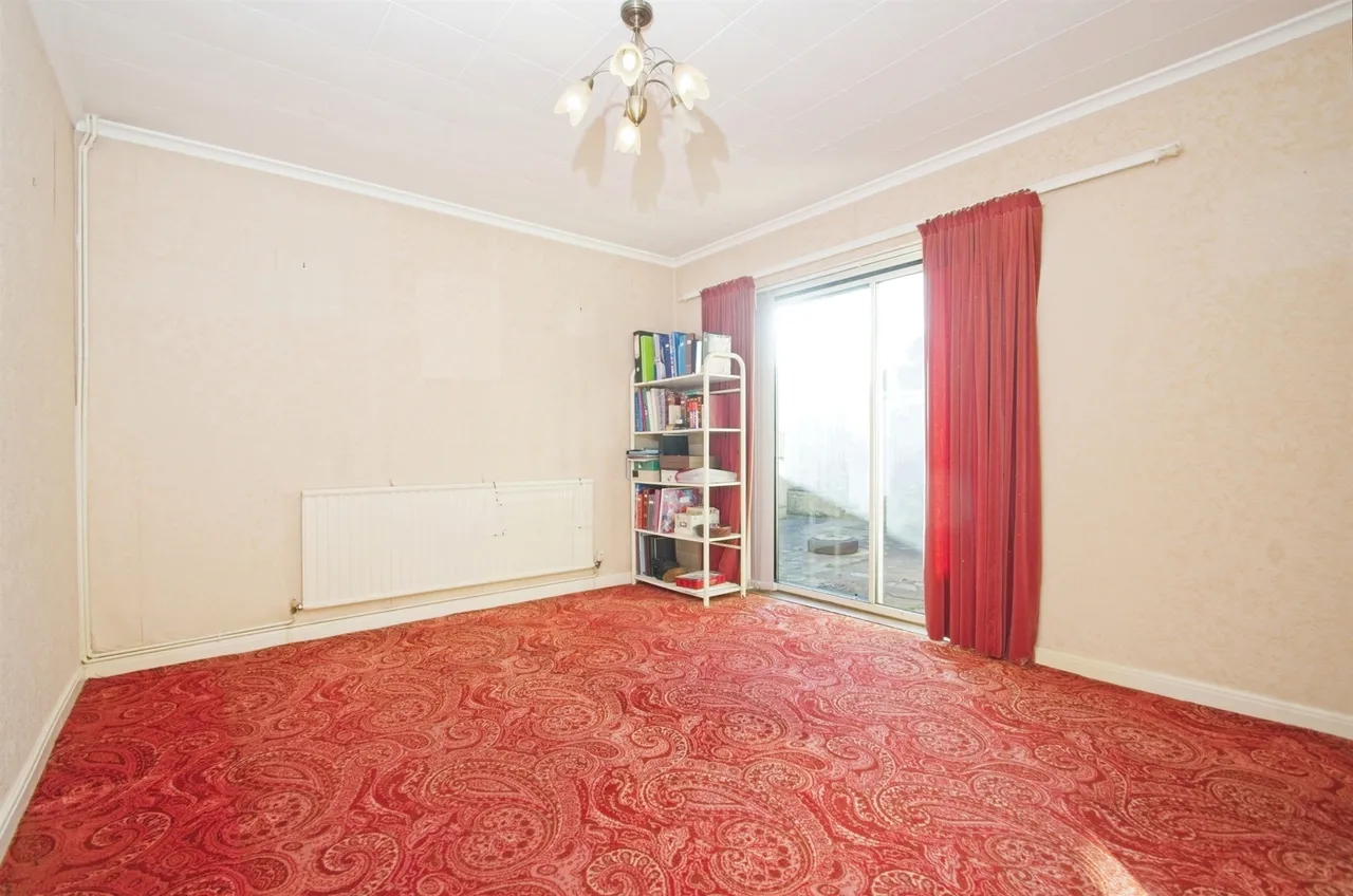 West Park Drive, Porthcawl, CF36, photo 12