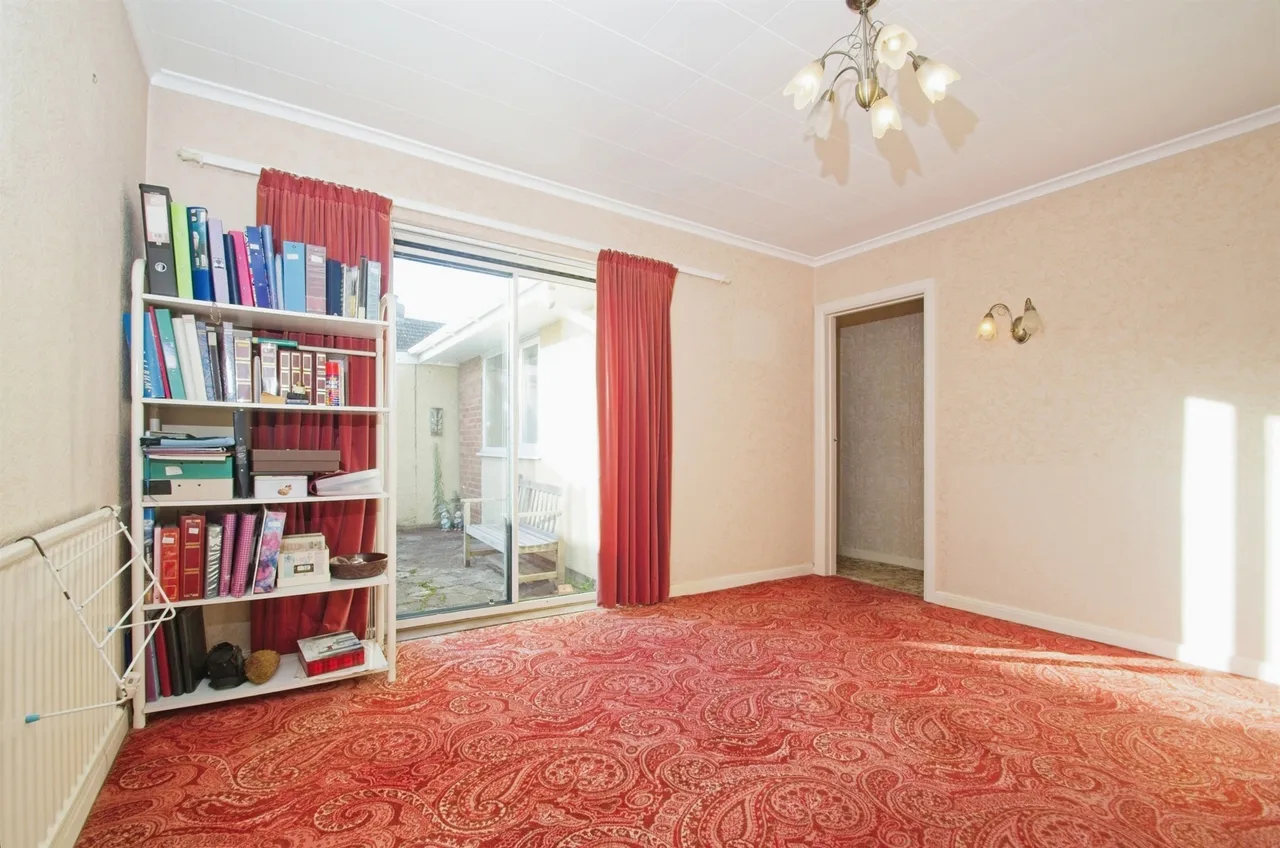 West Park Drive, Porthcawl, CF36, photo 10