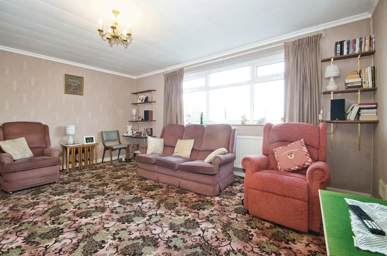 West Park Drive, Porthcawl, CF36, photo 8
