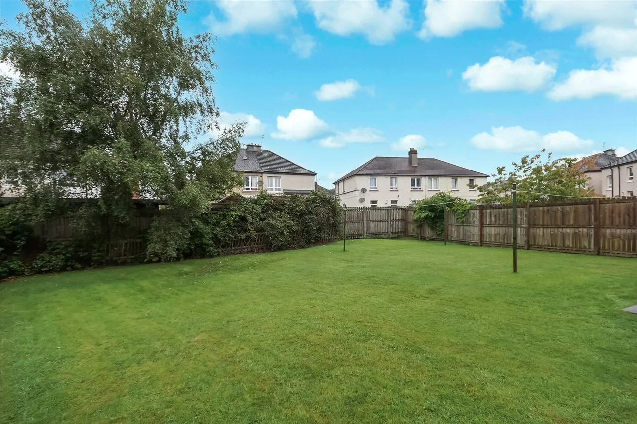 Avenel Road, Knightswood, G13, photo 16