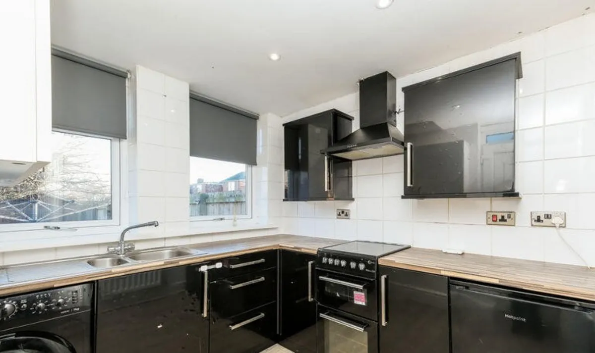 Jarrow, NE32, photo 5