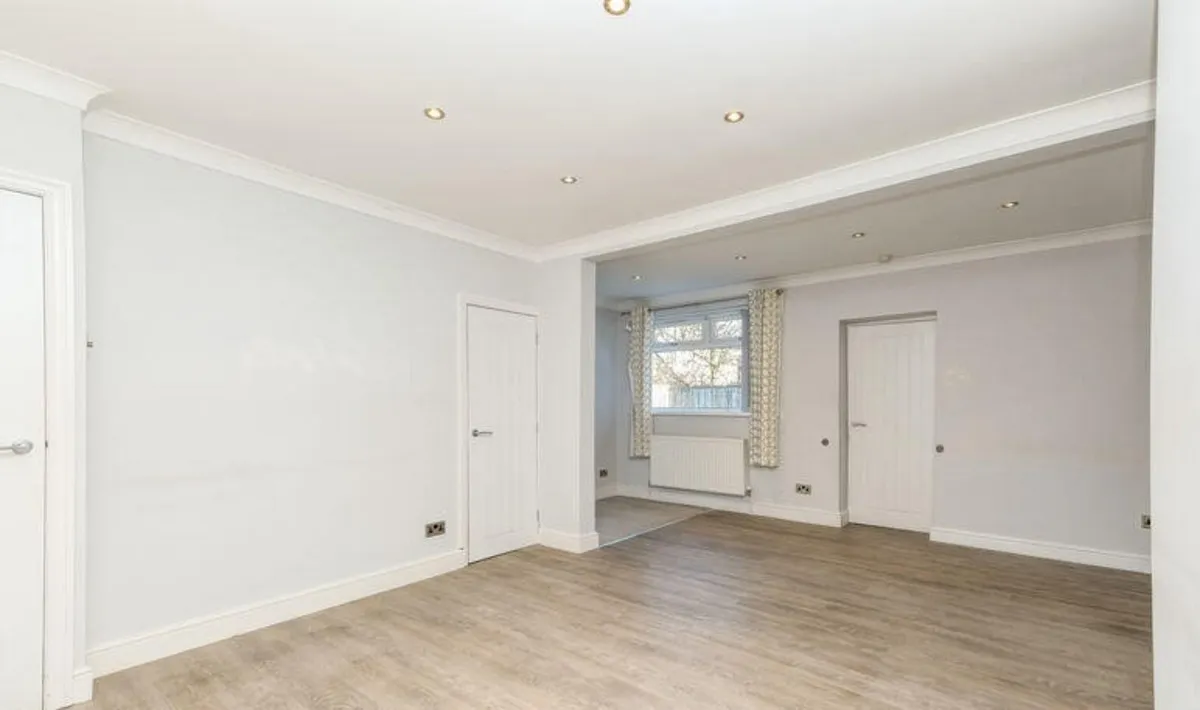 Jarrow, NE32, photo 4