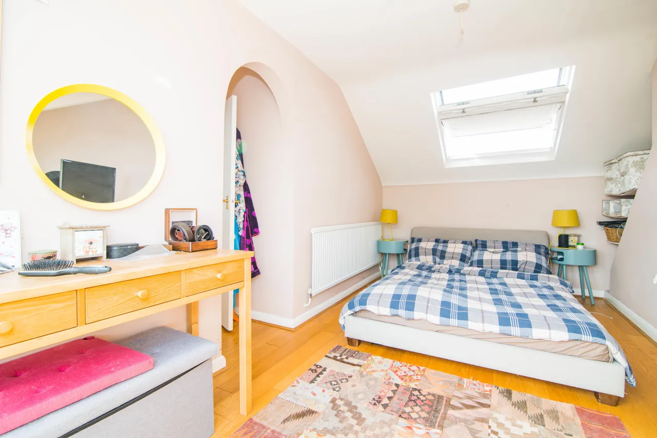 Battersea Rise, London, SW11, photo 5